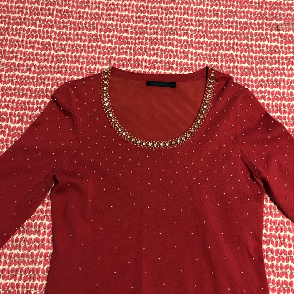 Pearls and rhinestones by Biden